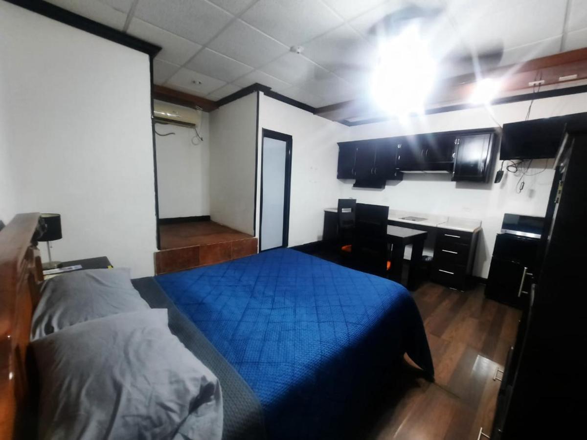 Hotel Garcias Suites, Linares Extérieur photo